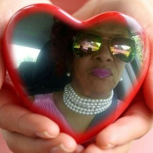 Meet your Posher, Louise